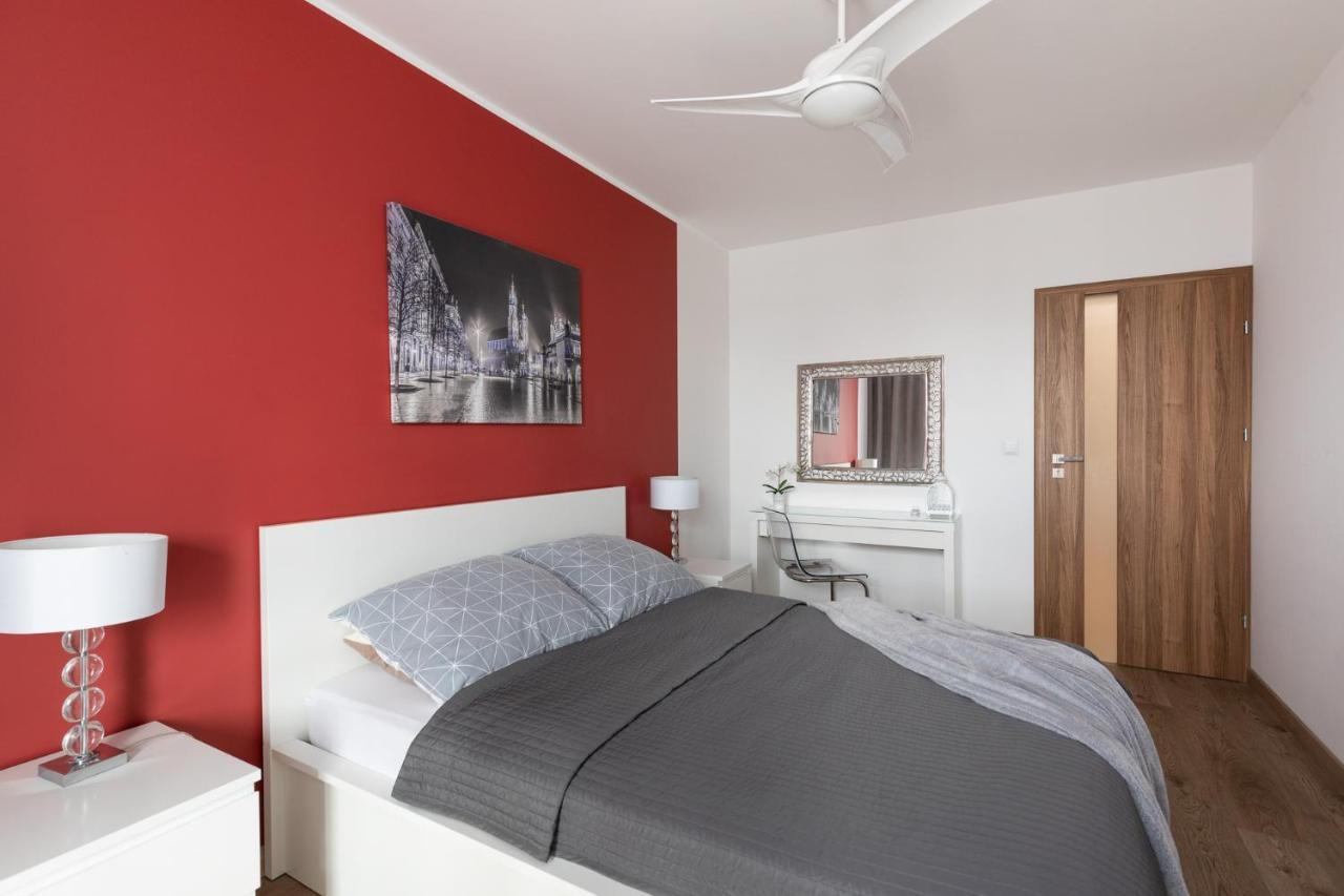 Jack Apartment Krasków Εξωτερικό φωτογραφία