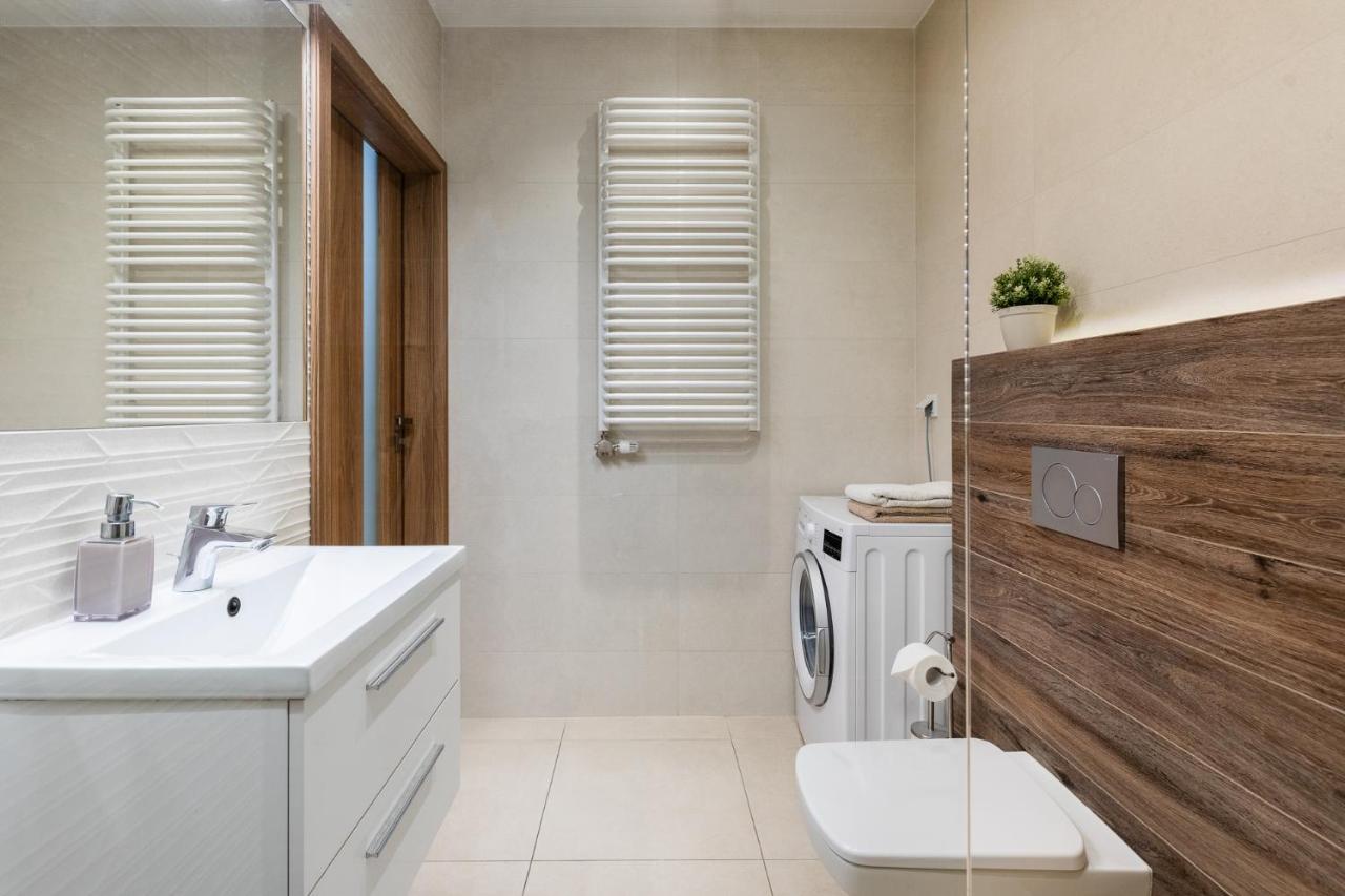 Jack Apartment Krasków Εξωτερικό φωτογραφία